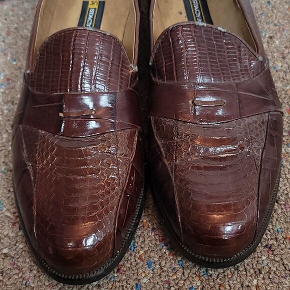 Men's Pair Of Stacy Adams Snake Skinned Dress Shoes - Picture 13 of 13